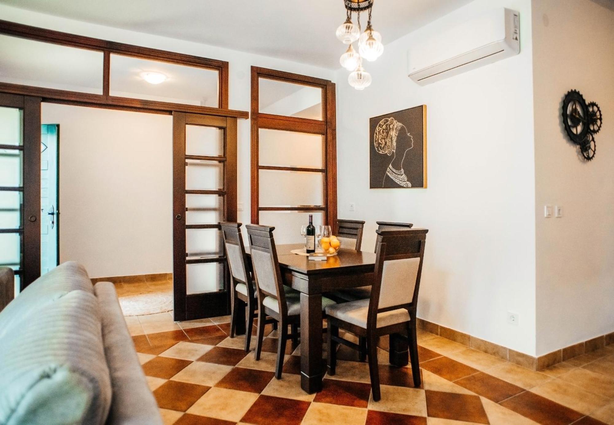 Villa Chantal Котор Екстериор снимка