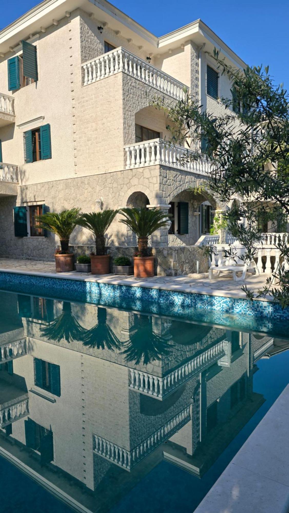 Villa Chantal Котор Екстериор снимка